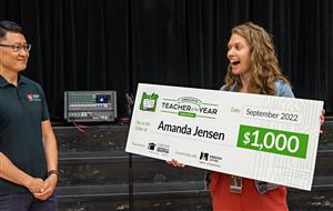 Amanda Jensen receives her award for Oregon Regional Teacher of the Year.